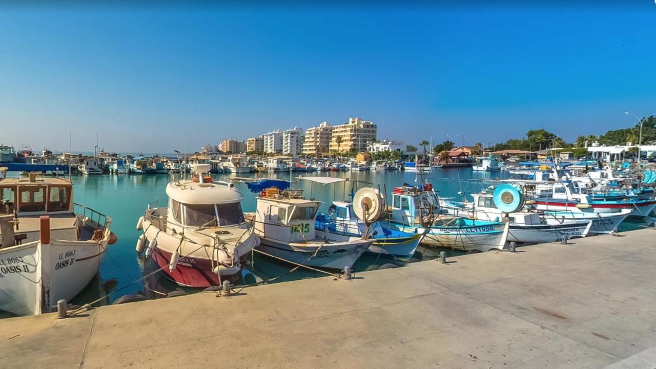 Lca4 Flat For You Apartment Larnaca Exterior foto